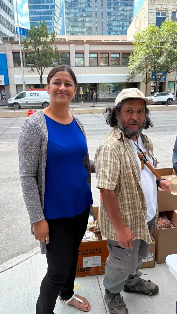 anita-roy-thanks-community-volunteers-sid-breakfast-run