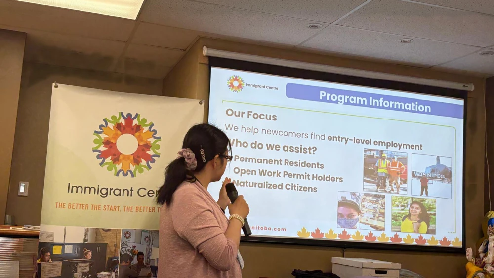 anita-roy-newcomer-employment-session-immigration-centre