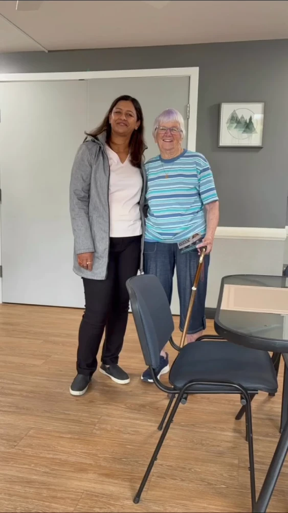anita-roy-door-knocking-grassroots-campaign-winnipeg