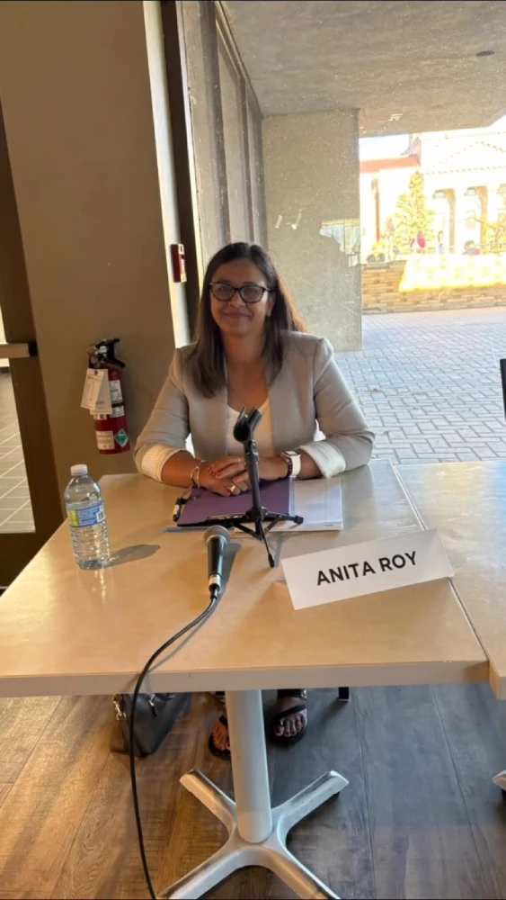 anita-roy-university-of-manitoba-town-hall-students